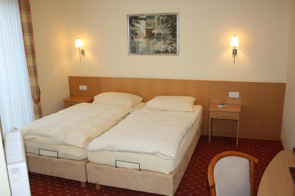 Hotel Zur Waage Bad Muenstereifel Habitación foto