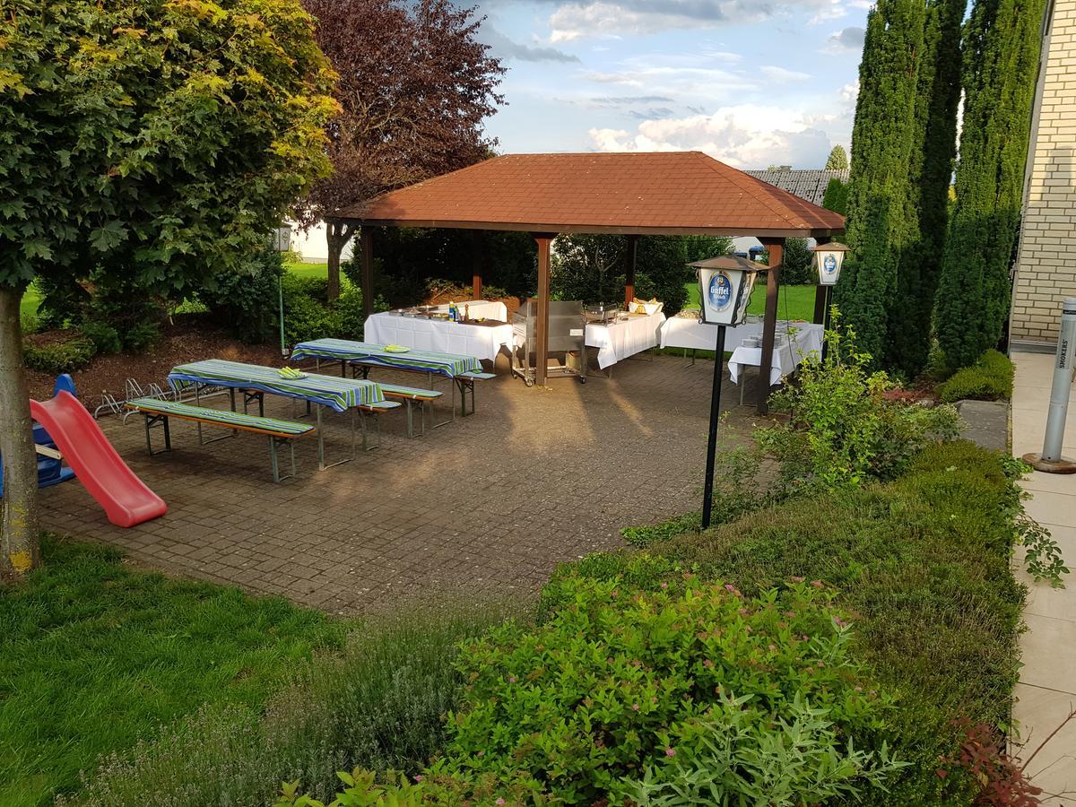 Hotel Zur Waage Bad Muenstereifel Exterior foto